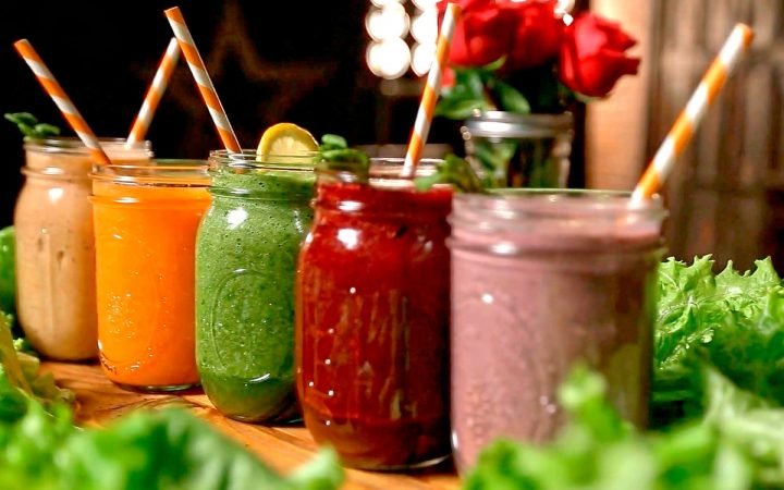 6 Amazing Smoothie Cocktail Recipes