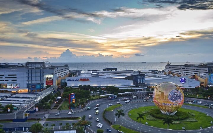 One of the world’s largest shopping malls, the SM Mall of Asia remains a sustainable marvel thanks to its water-saving solutions.